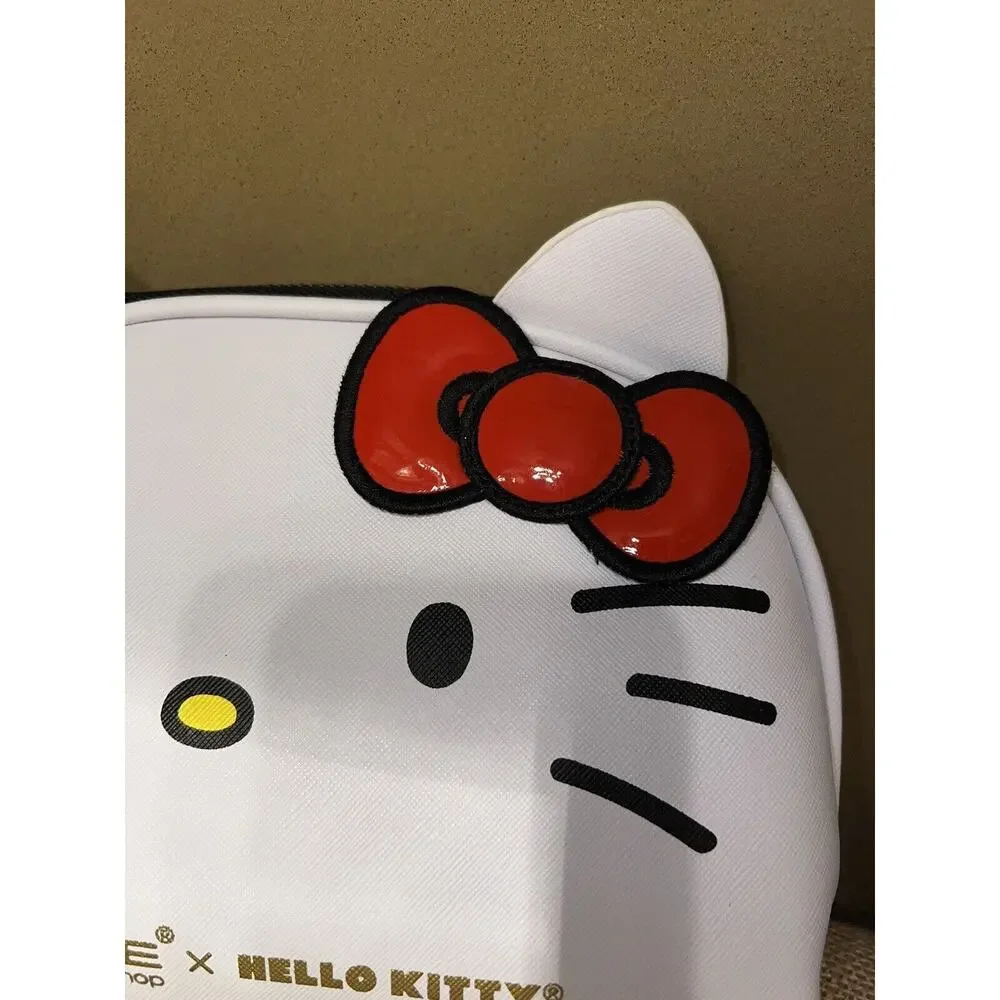 The Creme Shop Hello Kitty with Red Bow Make Up/Travel Bag NWT